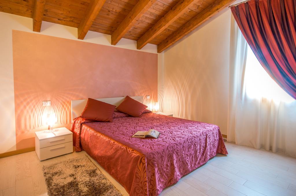 Agriturismo Ca' La Pergola ルガニャーノ エクステリア 写真