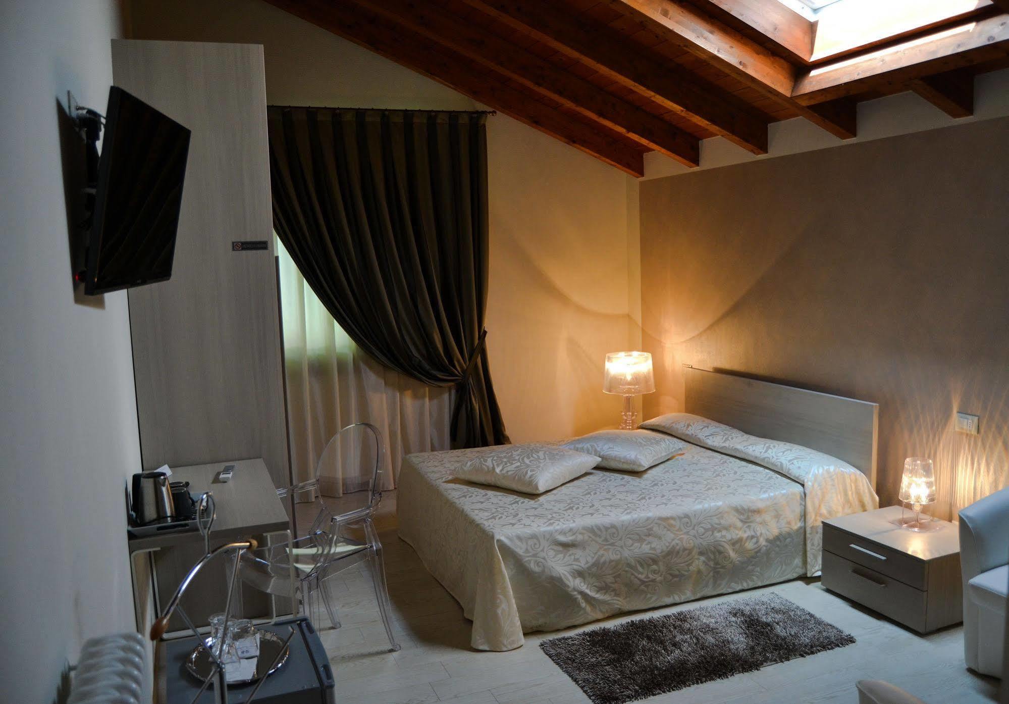 Agriturismo Ca' La Pergola ルガニャーノ エクステリア 写真